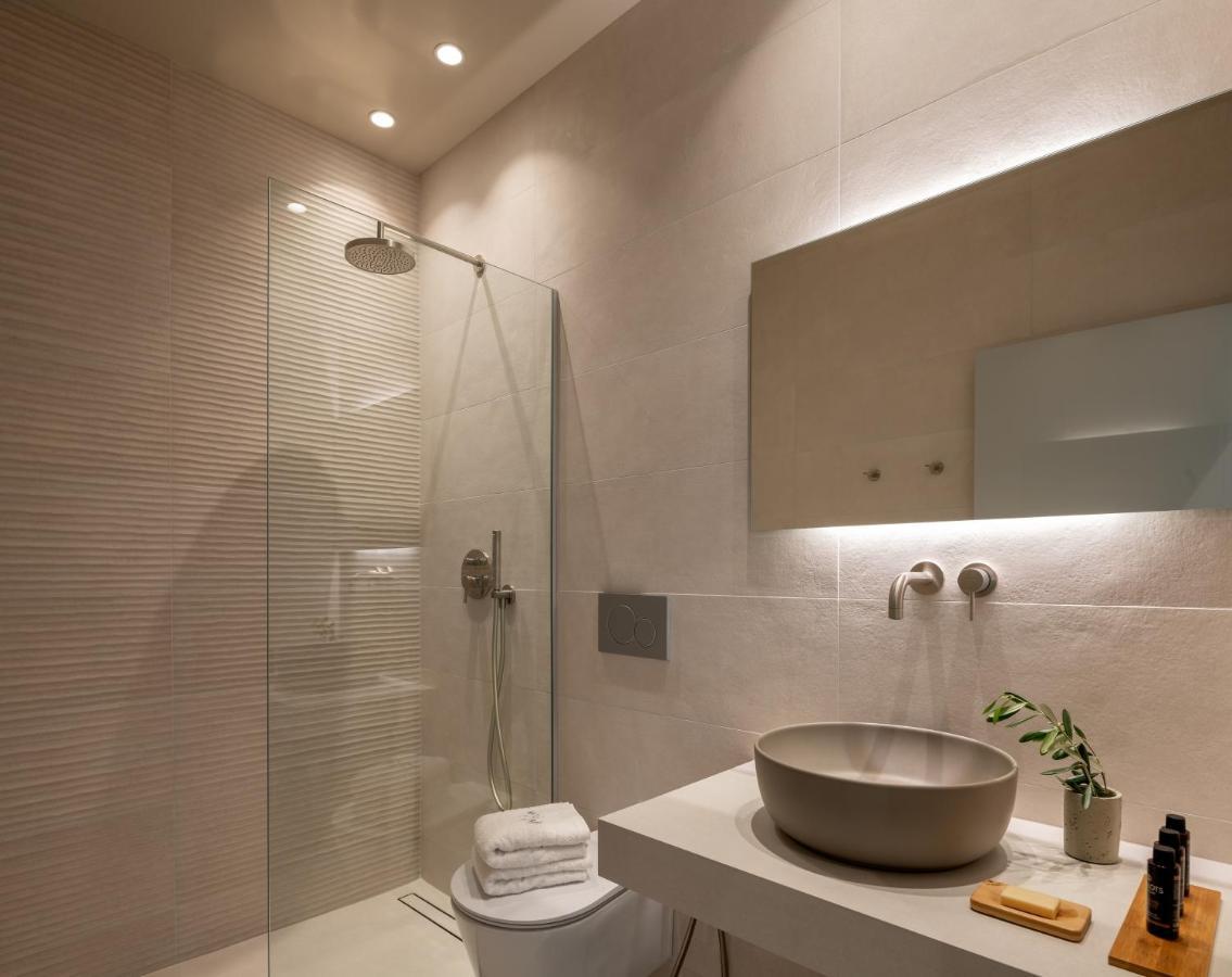 Athina Luxury Villa, With Pool & Walk To The Beach, By Thinkvilla Chania  Exterior foto