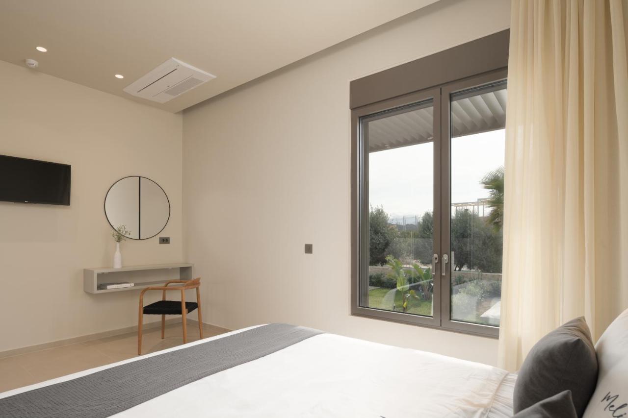 Athina Luxury Villa, With Pool & Walk To The Beach, By Thinkvilla Chania  Exterior foto